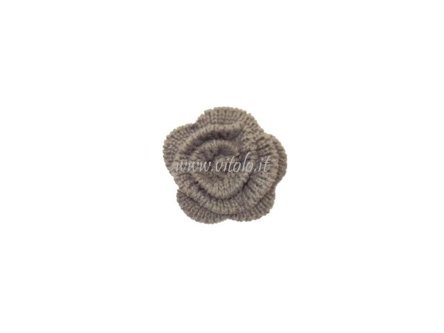 CLOTHING BROCHES               WOOL