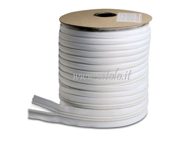 LONG CHAIN ZIPPERS            POLYESTER