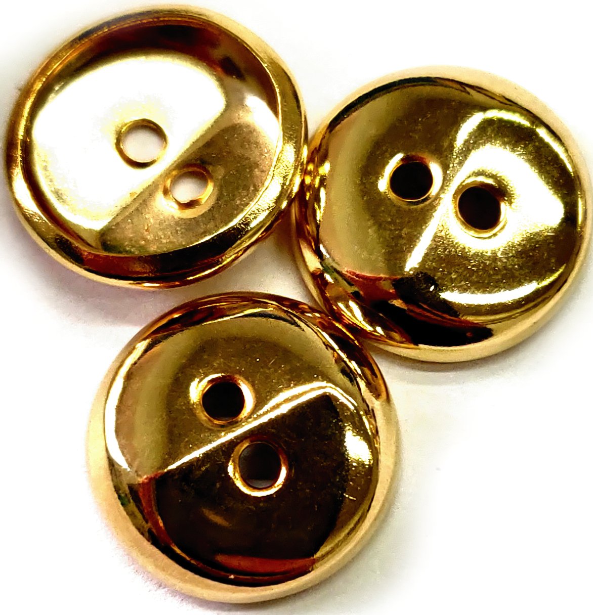 BUTTONS                        2 HOLES