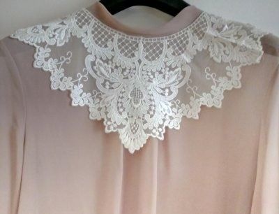 3401EMBROIDERD COLLARS