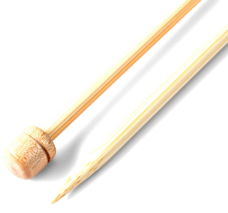 KNITTING PINS                 BAMBOO 37CM.