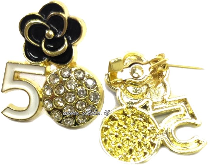 BROOCHES FOR CLOTHING