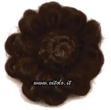 Broche en laine en forme de fleur