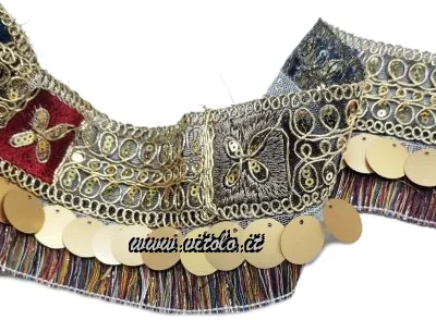 A strong and versatile grosgrain trim