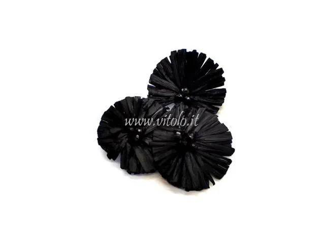 Raffia-Blüten für Dekorationen