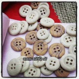 Wood-like buttons 4 holes