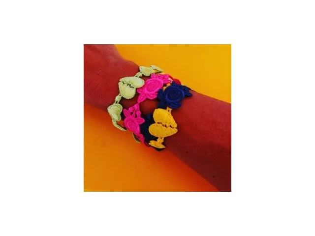 Braccialetti Macrame'