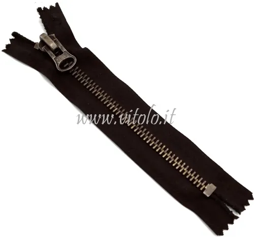 Marron foncé
