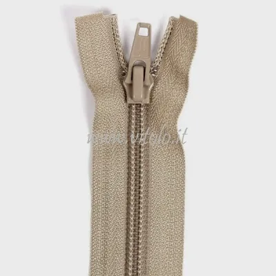 Beige scuro