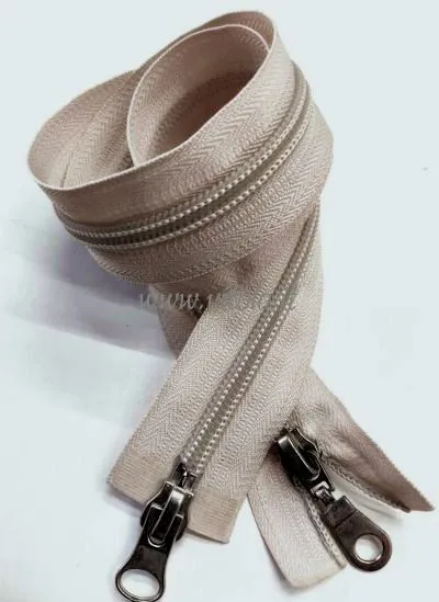 Beige scuro