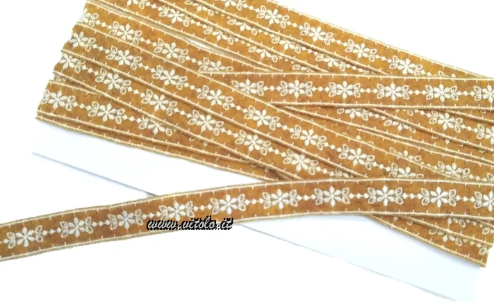 Dentelle en coton