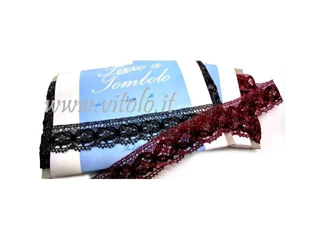 Baumwoll- und Lurex-Spitze
