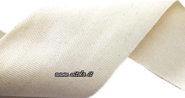 Cotone spigato è un nastro a tela resistente e versatile