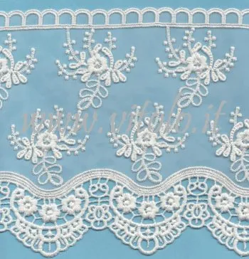 Su tulle in poliestere