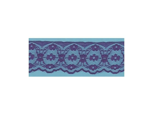 Nylon Rachel è un pizzo versatile lungo 200 metri