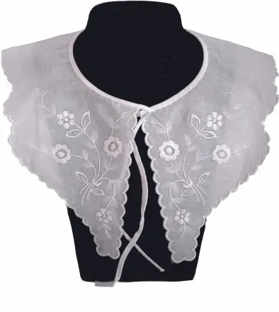 Embroidered cotton collar