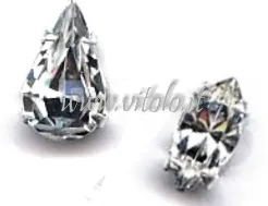 Strass incastonati a 4 fori