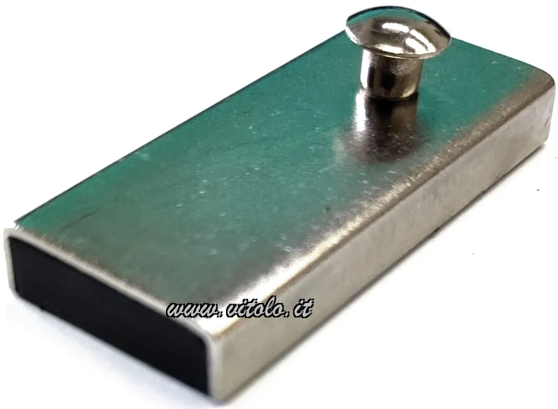 Guide calamitate per macchine da cucire