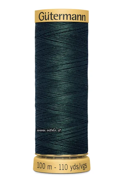 Verde oscuro