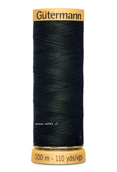 Verde oscuro